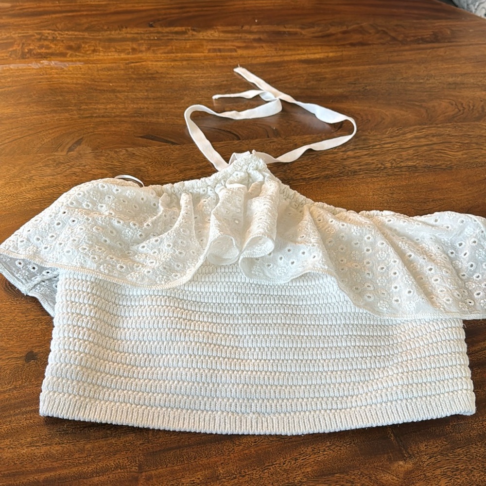 Zara top size Large